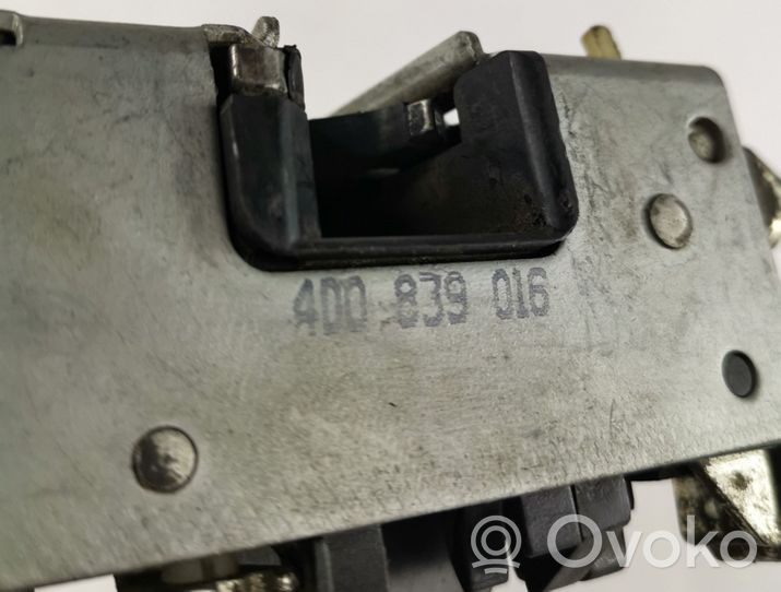 Audi A8 S8 D2 4D Serrure de porte arrière 4D0839016