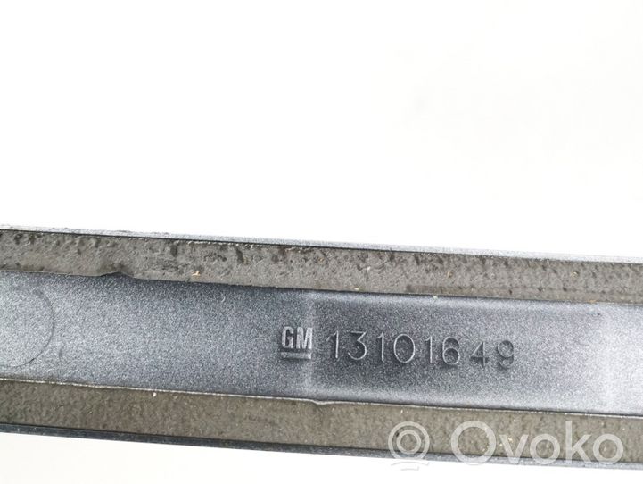 Opel Vectra C Rivestimento della portiera anteriore (modanatura) 13101649