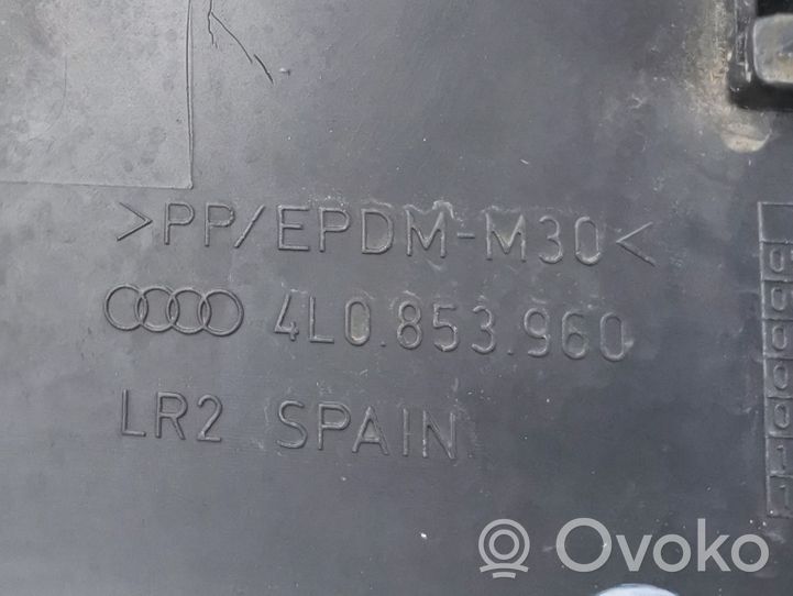 Audi Q7 4L Передняя отделка дверей (молдинги) 4L0853960