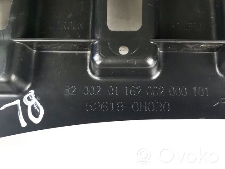 Toyota Aygo AB40 Osłona pod zderzak przedni / Absorber 526180H030