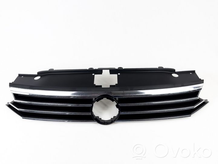 Volkswagen PASSAT B8 Maskownica / Grill / Atrapa górna chłodnicy 3g0853653