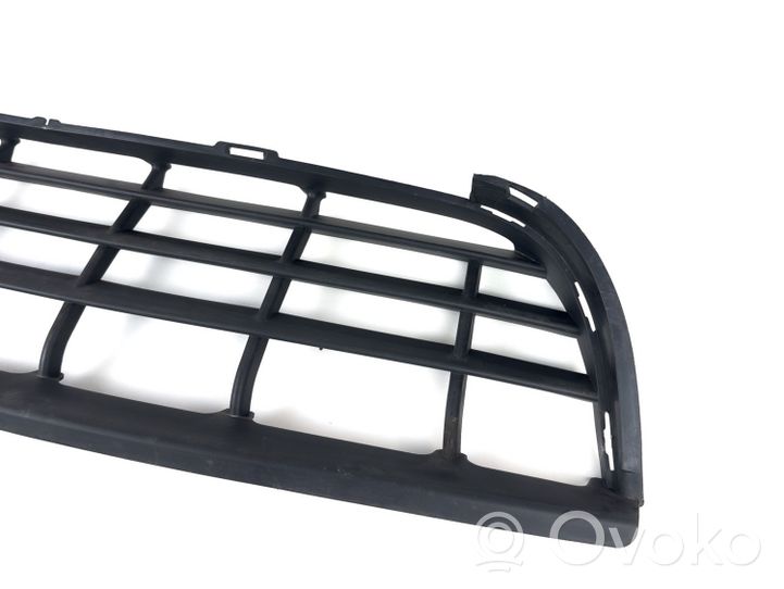 Volkswagen Crafter Front bumper lower grill 2e0807835a