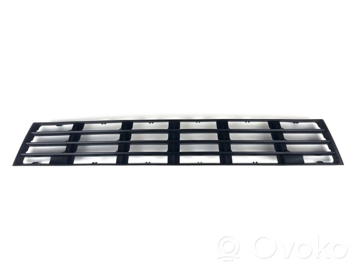 Audi A4 S4 B5 8D Grille inférieure de pare-chocs avant 8d0807683aa