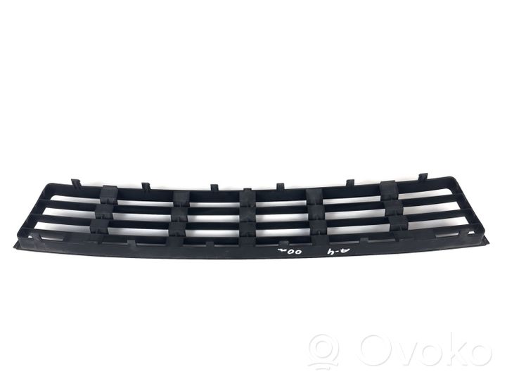 Audi A4 S4 B5 8D Grille inférieure de pare-chocs avant 8d0807683aa