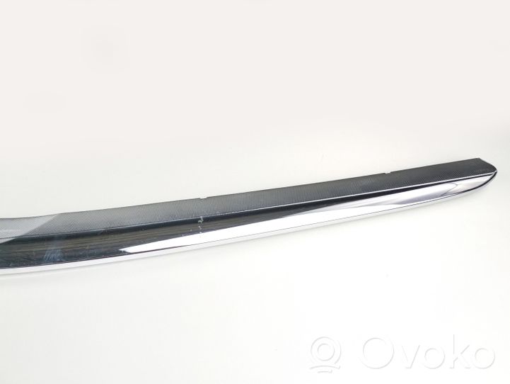 Toyota Prius (XW20) Front bumper upper radiator grill 