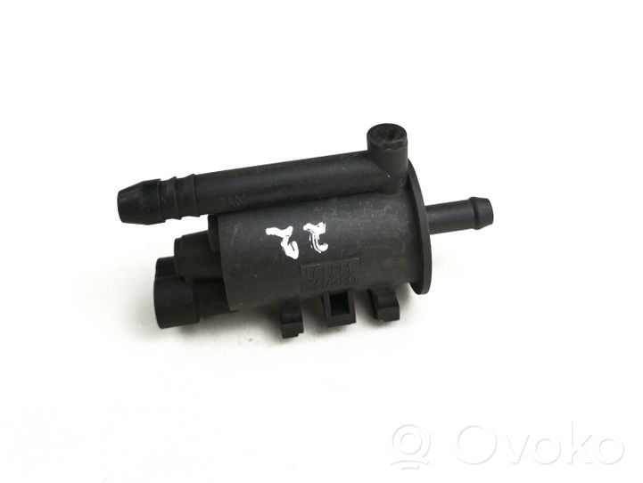 Opel Astra G Valve vacuum 1997280