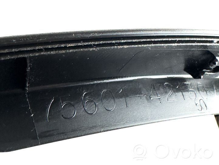 Toyota RAV 4 (XA40) Rivestimento passaruota anteriore 7560142130