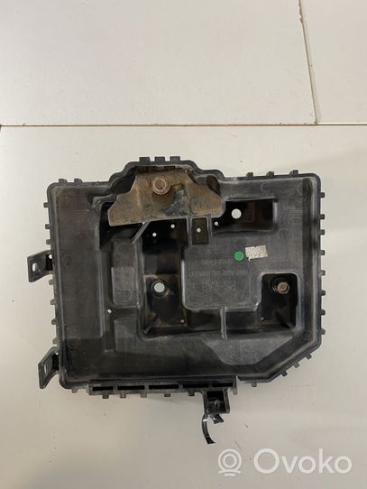 KIA Soul Battery tray 