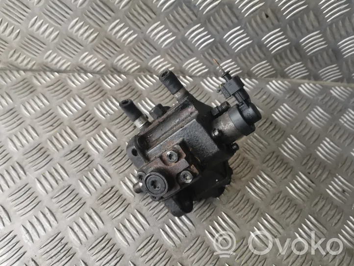 Opel Astra H Pompe d'injection de carburant à haute pression 0445010097