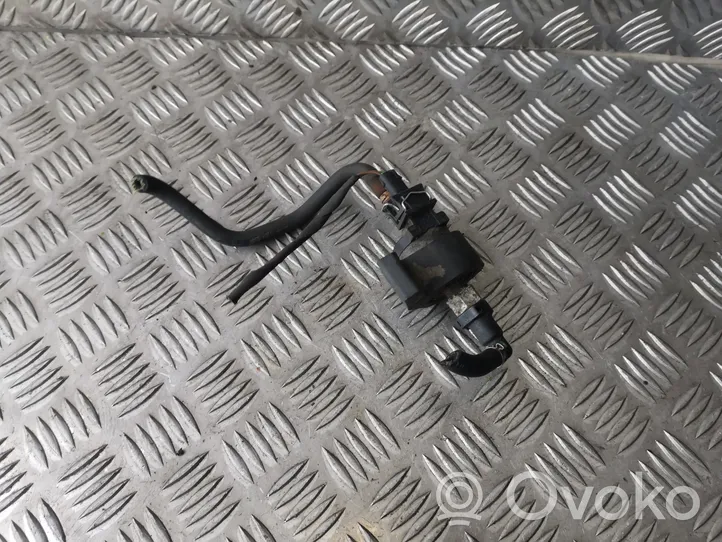 Volkswagen Touareg I Pompe à carburant Webasto 221000500400