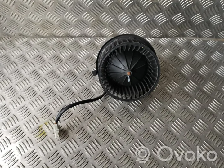 Volkswagen Transporter - Caravelle T4 Ventola riscaldamento/ventilatore abitacolo 701819021B