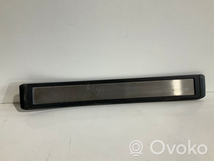 Mercedes-Benz E W211 Rivestimento posteriore minigonna laterale A2116801635