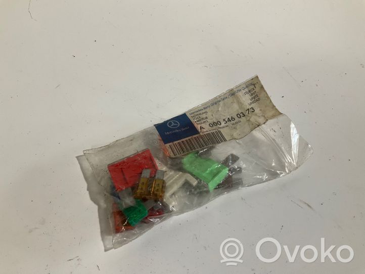 Mercedes-Benz E W211 Fuse A0005460373