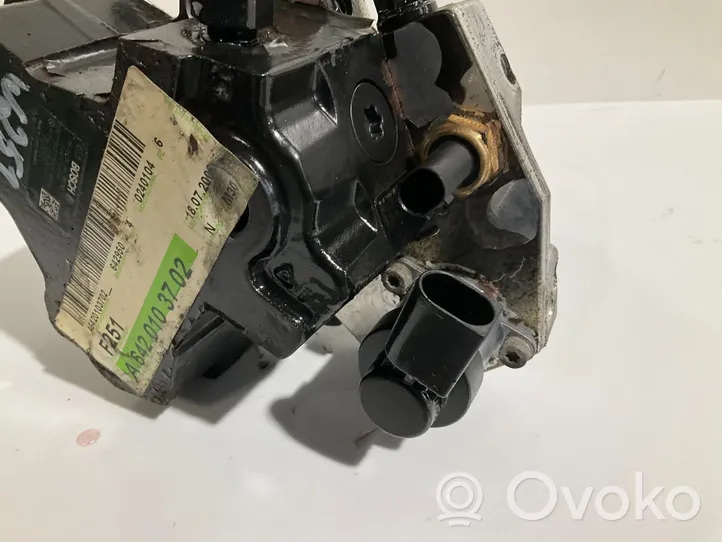 Mercedes-Benz R W251 Fuel injection high pressure pump A6420700201