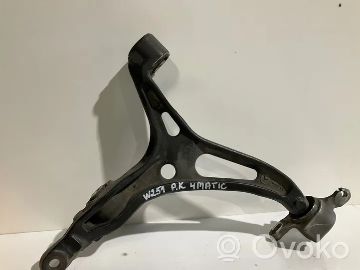 Mercedes-Benz R W251 Front lower control arm/wishbone 