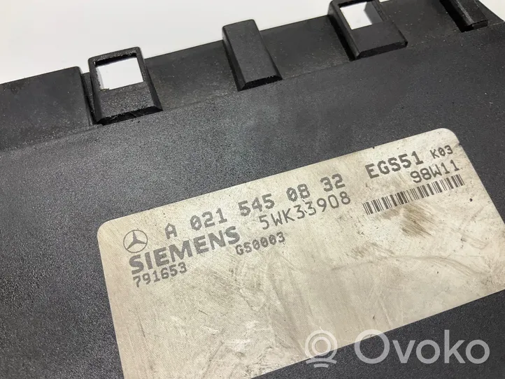 Mercedes-Benz E W210 Module de contrôle de boîte de vitesses ECU A0215450832