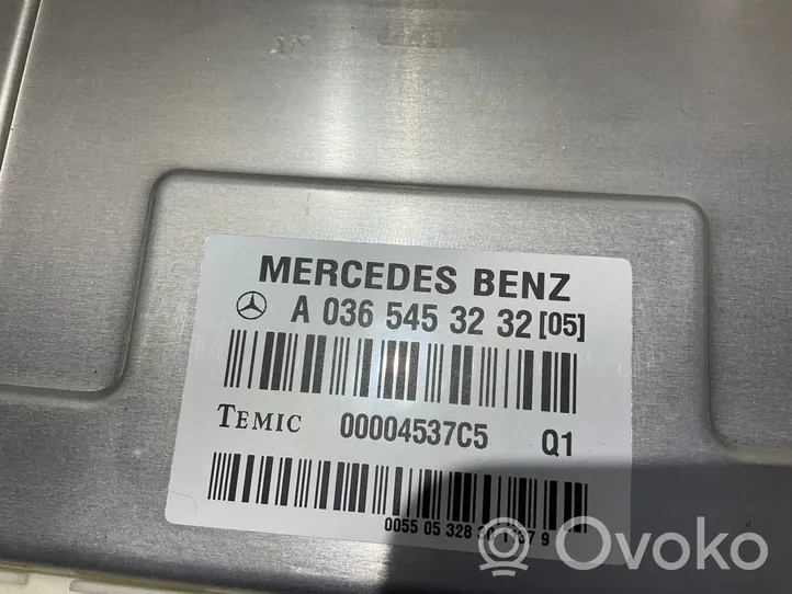 Mercedes-Benz CLS C219 Sterownik / Moduł zawieszenia pneumatycznego A0365453232