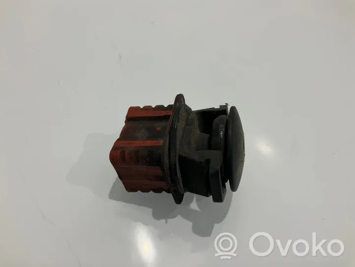 Mercedes-Benz E W211 Support, fixation radiateur 