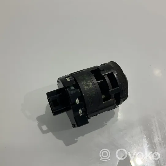 Mercedes-Benz E W211 Sensore temperatura interna A2118300272