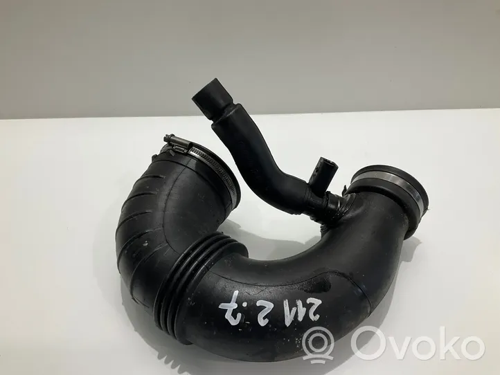 Mercedes-Benz E W211 Tuyau d'admission d'air turbo A6470940097