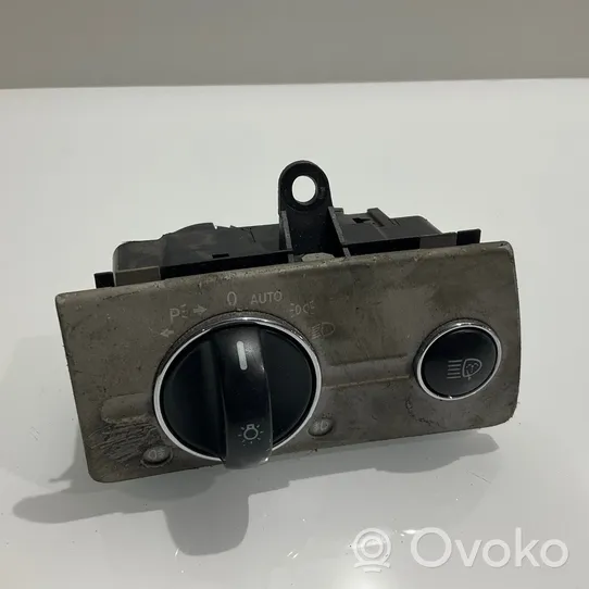 Mercedes-Benz E W211 Valokatkaisija 2115450104