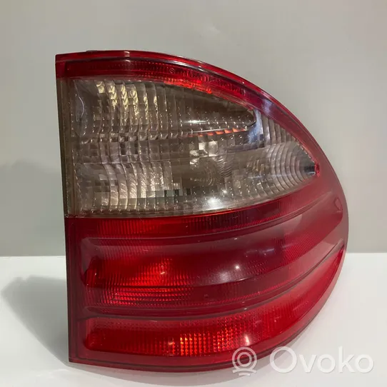 Mercedes-Benz E W210 Luci posteriori A2108205464