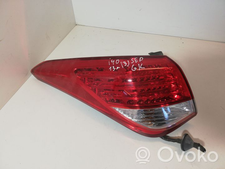 Hyundai i40 Rear/tail lights 924013Z3