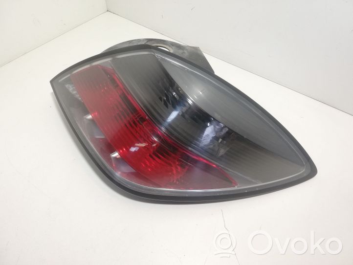 Opel Astra H Lampa tylna 24451834