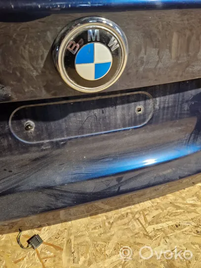 BMW X3 F25 Takaluukun/tavaratilan kansi 