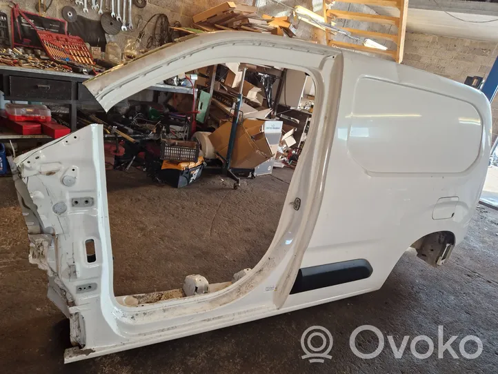 Toyota ProAce City Lato della carrozzeria 