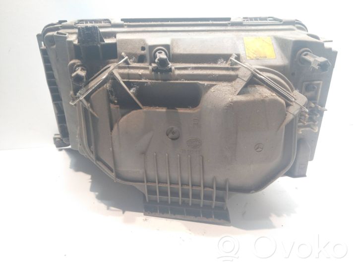 Mercedes-Benz E W124 Lampa przednia 1305544128