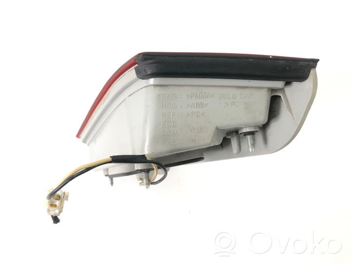 Chevrolet Epica Lampy tylnej klapy bagażnika SAER06DOT