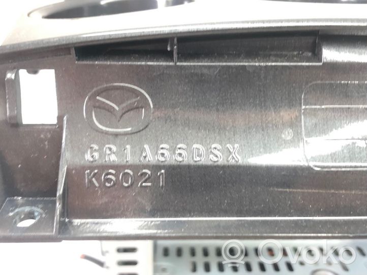 Mazda 6 Radio/CD/DVD/GPS-pääyksikkö GR1A66DSX