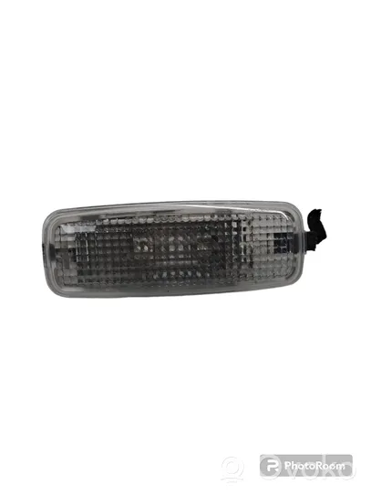 Audi TT Mk1 Illuminazione sedili posteriori 8L0947105A