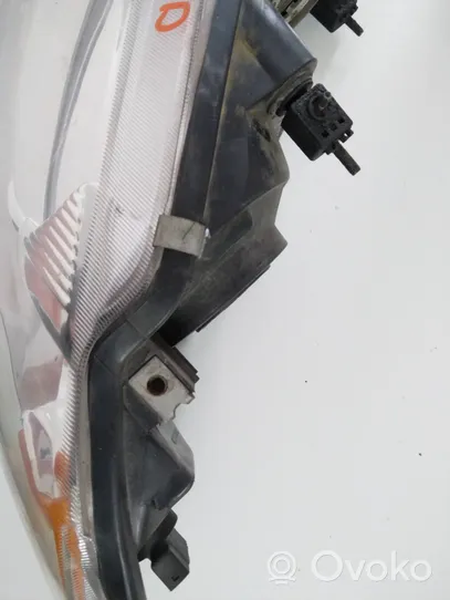 Dodge Intrepid Lampa przednia 083331155L