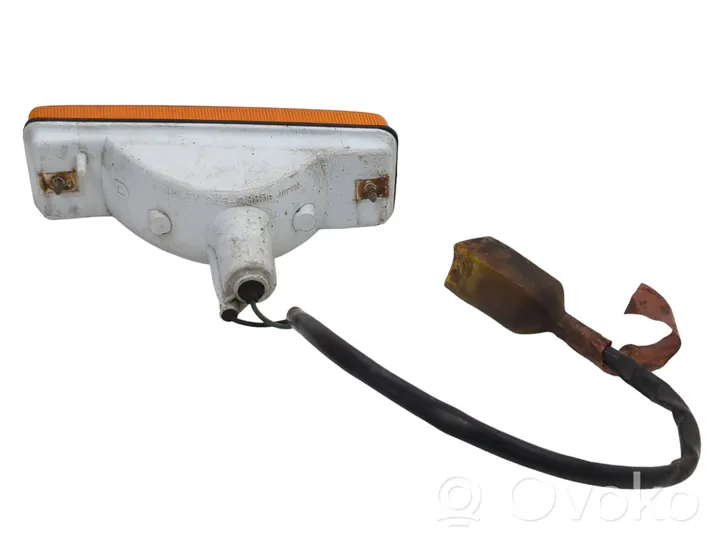 Honda Civic III Indicatore di direzione anteriore 0450385