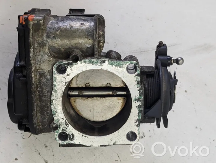 Volkswagen PASSAT B5 Throttle valve 058133063Q