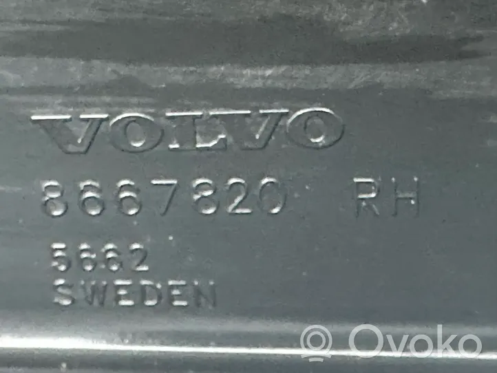 Volvo V50 Osłona relingu dachowego 8667820