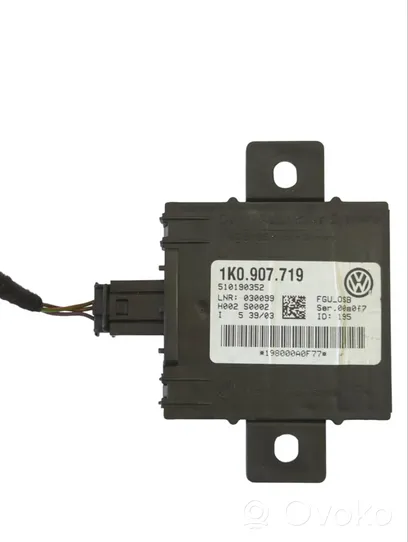 Audi A3 S3 8P Alarm control unit/module 1K0907719