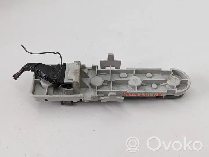 Audi A4 S4 B5 8D Porte ampoule de feu arrière 8D9945257