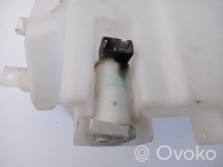 Infiniti Q70 Y51 Pompa spryskiwacza szyby przedniej / czołowej 
