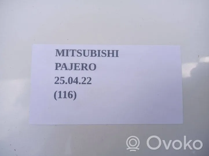 Mitsubishi Pajero Sport II Tapón del depósito de combustible 