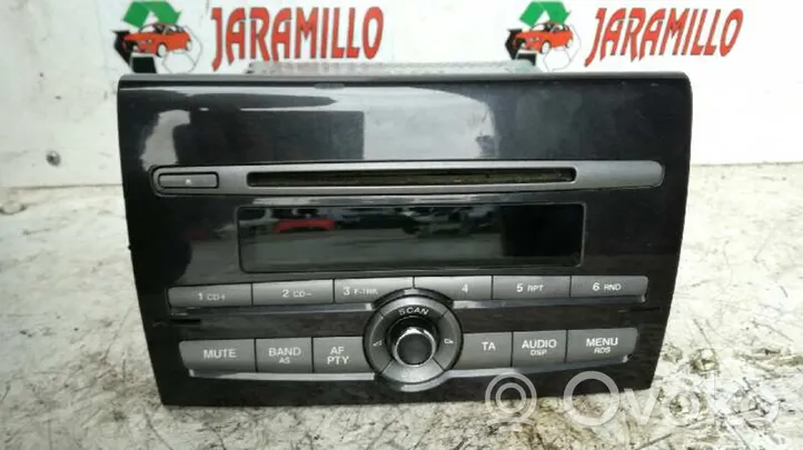 Fiat Bravo Radio/CD/DVD/GPS head unit 735484417