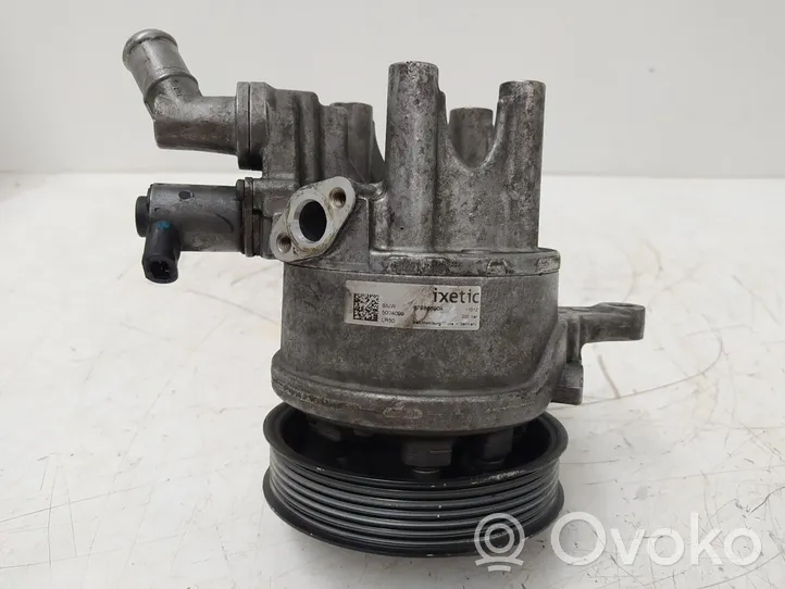 BMW 6 F06 Gran coupe Power steering pump 679866904