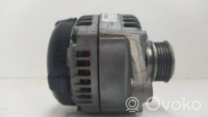 Hyundai i30 Generatore/alternatore 373002A700