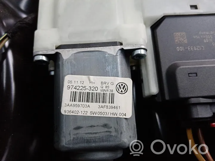 Volkswagen PASSAT B6 Elektryczny podnośnik szyby drzwi tylnych 3AAQ839756