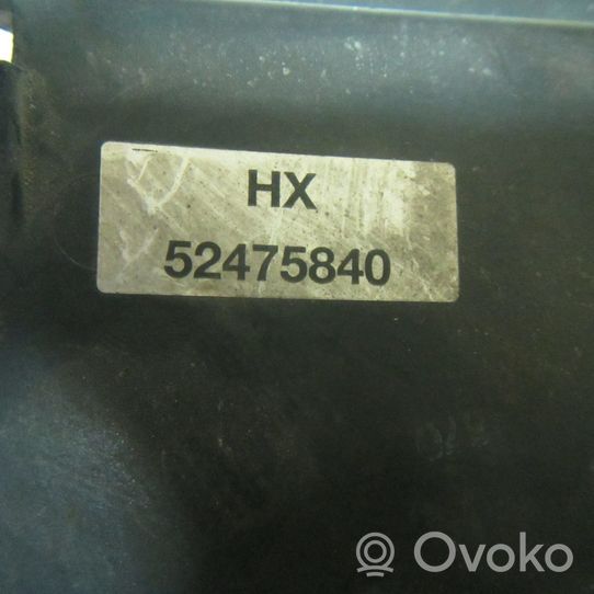 Opel Vectra B Ilmastointilaitteen kondenssipuhallin (A/C) 52475840