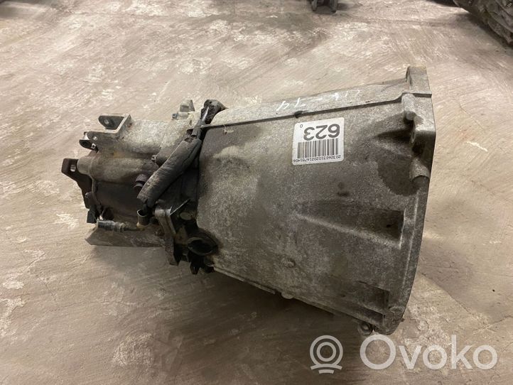 Mercedes-Benz SLK R171 Mechaninė 6 pavarų dėžė R2032610501