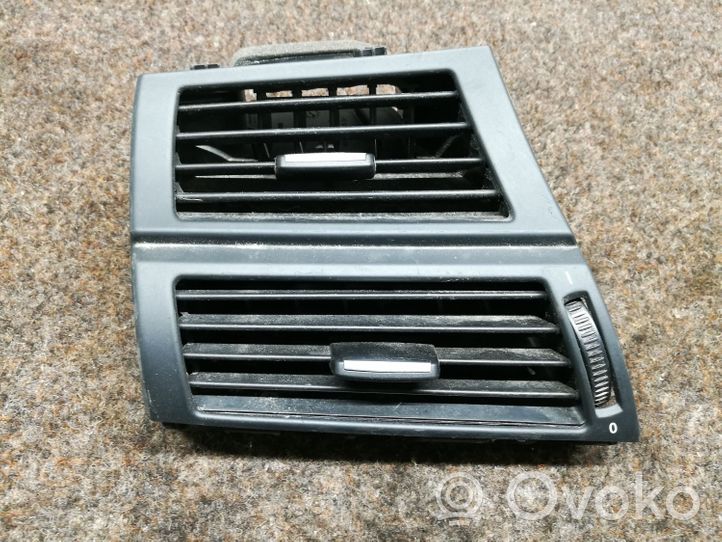 BMW X5 E70 Copertura griglia di ventilazione cruscotto 716180304