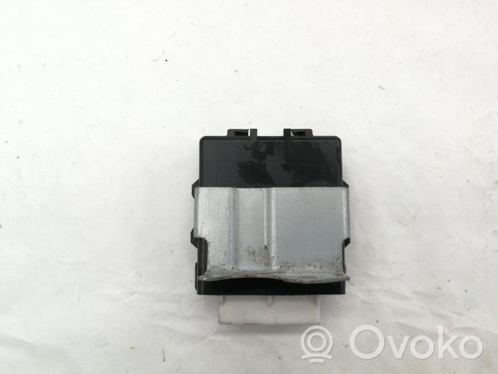 Toyota Auris 150 Inne wyposażenie elektryczne 8594002040